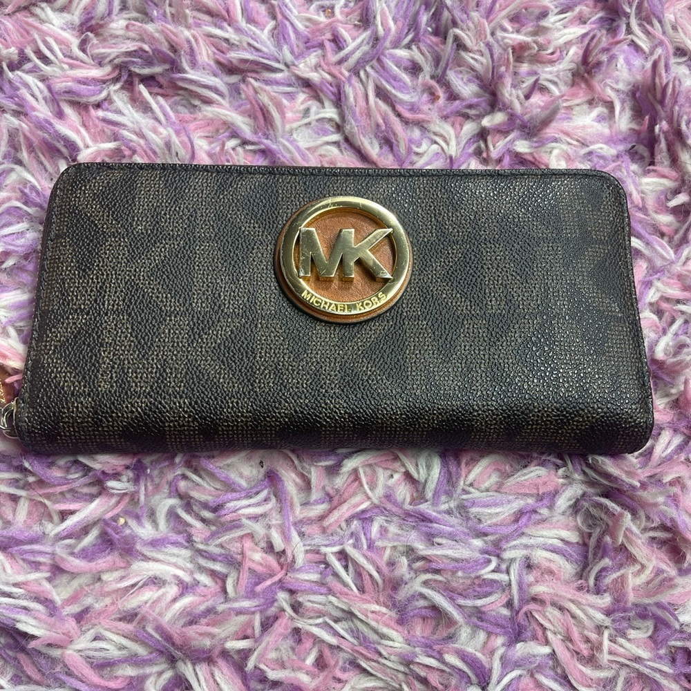 Michael Kors Black Wallet with Gold Logo